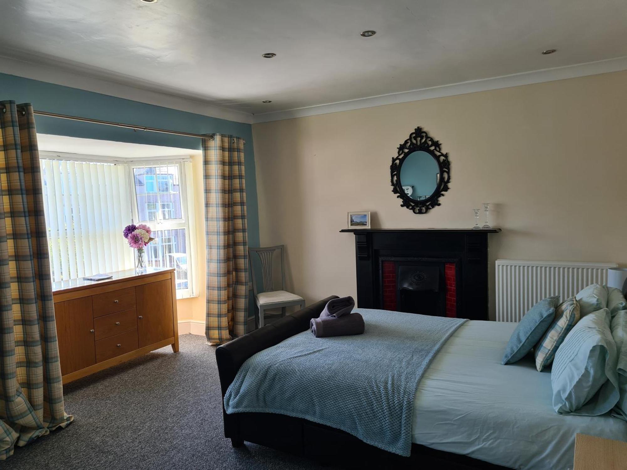 Blodfa Villa Holyhead Exterior photo